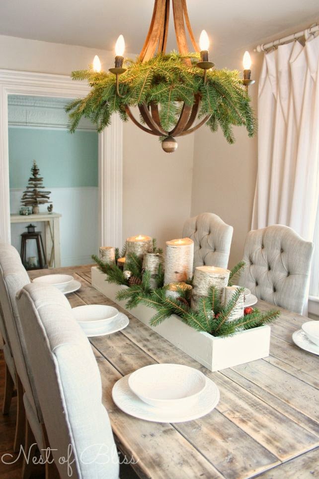 8 DIY Christmas Table Decoration Ideas - Forks \'n\' Flip Flops