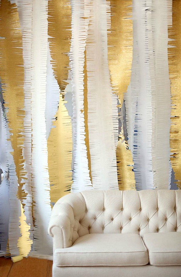 diy-gold-fringe-garland-new-years