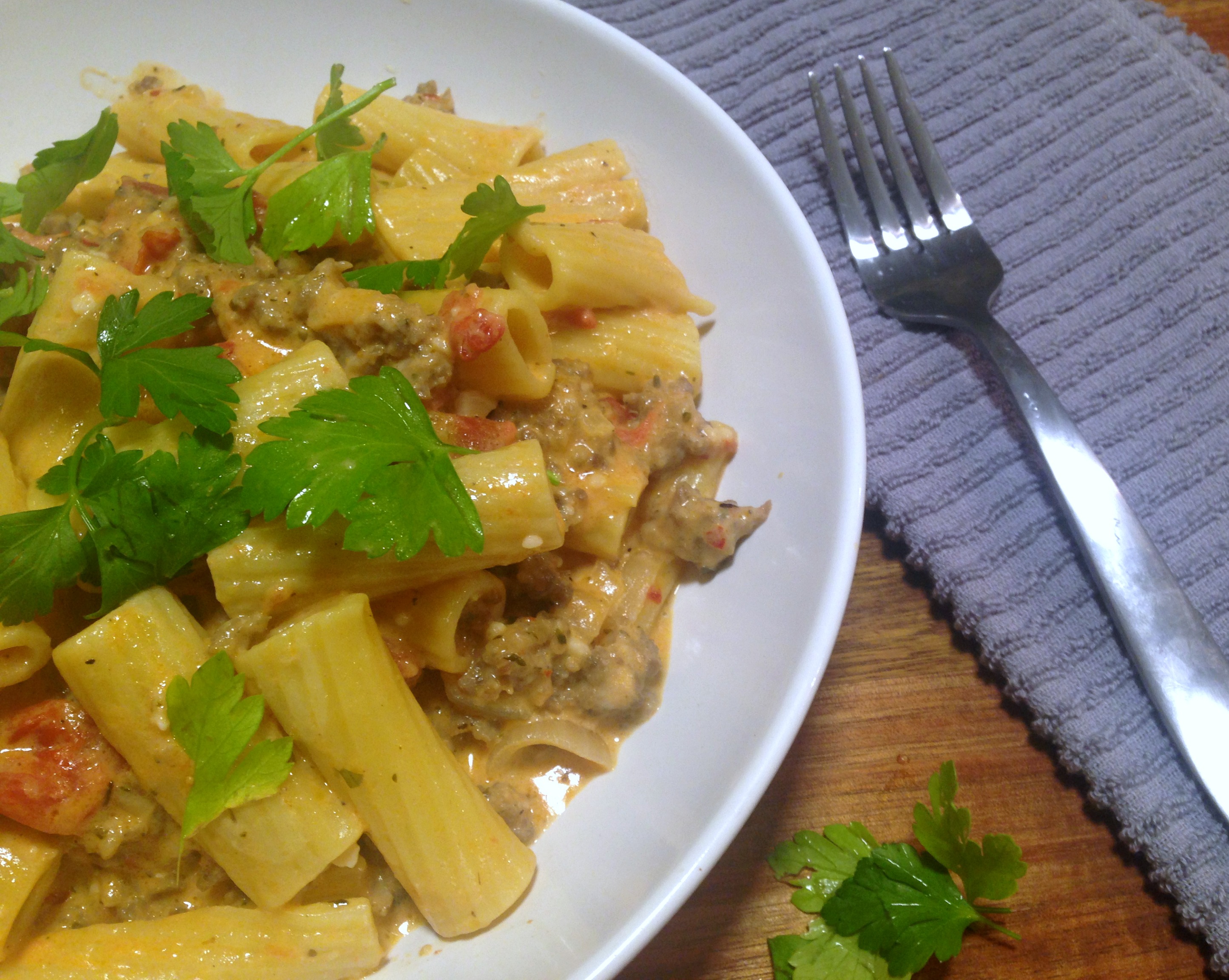 Italian Sausage Rigatoni with Tomato Cream Sauce - Forks 'n' Flip Flops