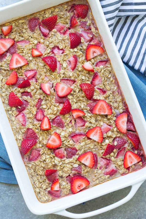 strawberry-baked-oatmeal