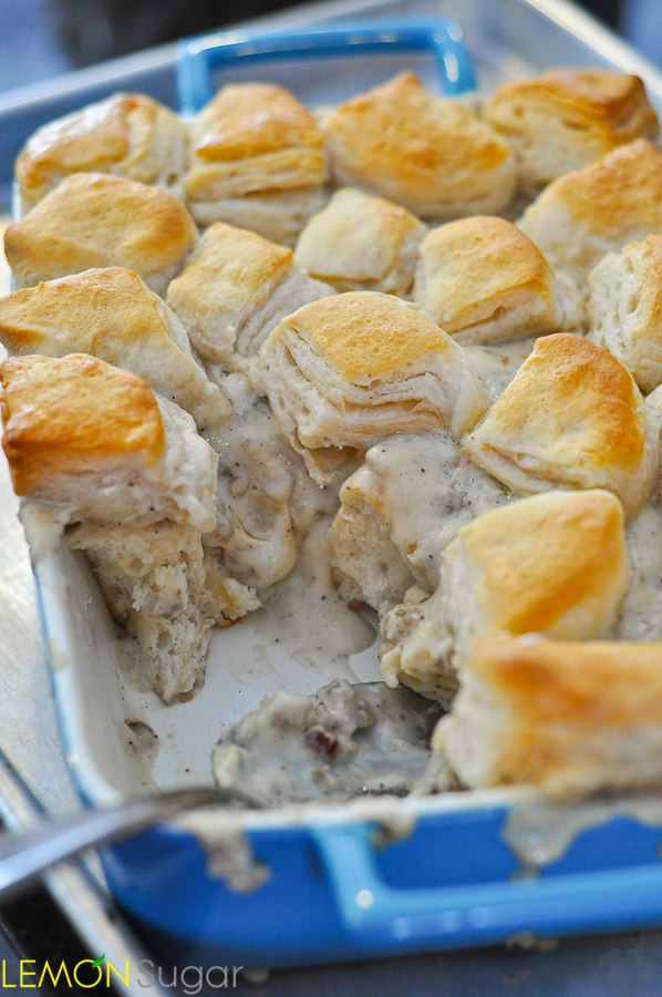 Biscuits-and-Gravy-Casserole
